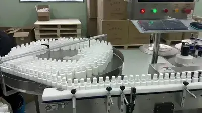 Small Round Bottle Labeling Machine